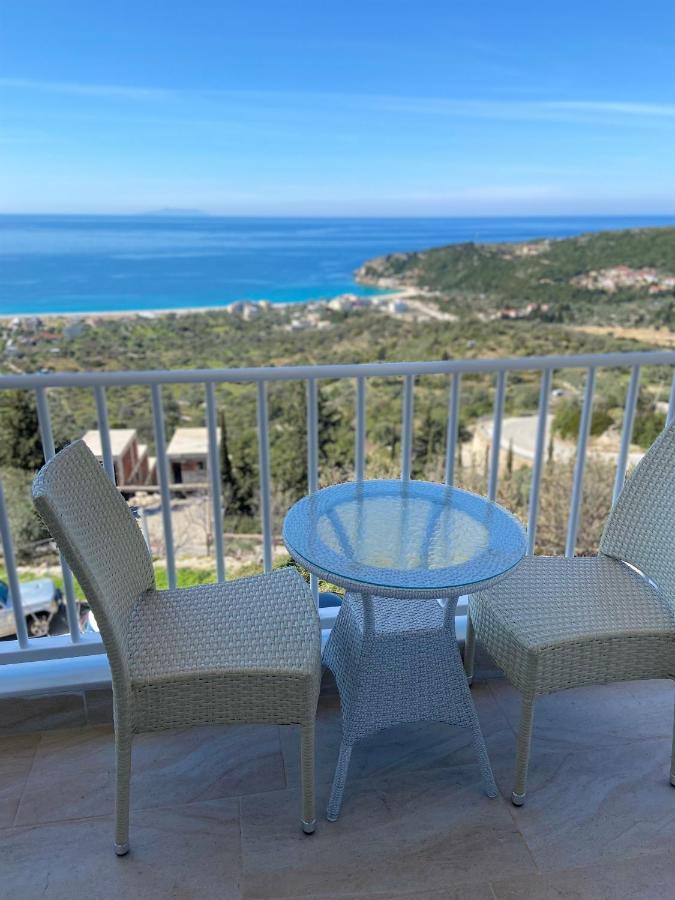 Persephone Hotell Himare Eksteriør bilde